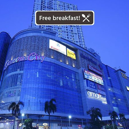 Amaris Hotel Season City Jakarta Exterior foto